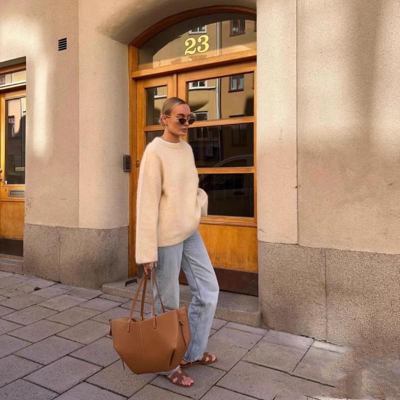 Spring New Lychee Pattern Women's Tote Bag Fashion Simple High Capacity Dumpling Bucket Bag Ladies Solid Color Shoulder Underarm Bags with Small Pouch