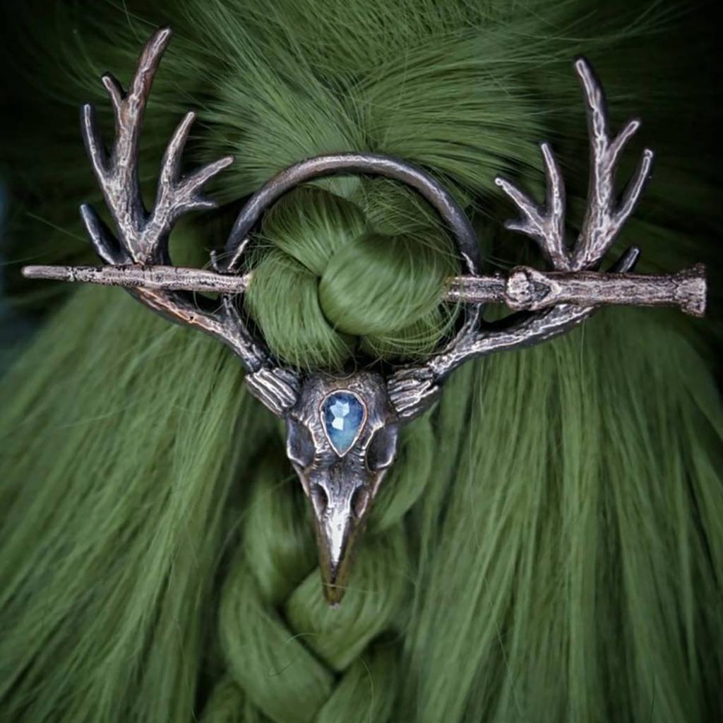 Gothic Cow Skull Hair Clip Moonstone Deer Horn Hairpin Women Hair Styling Accessory 1PC