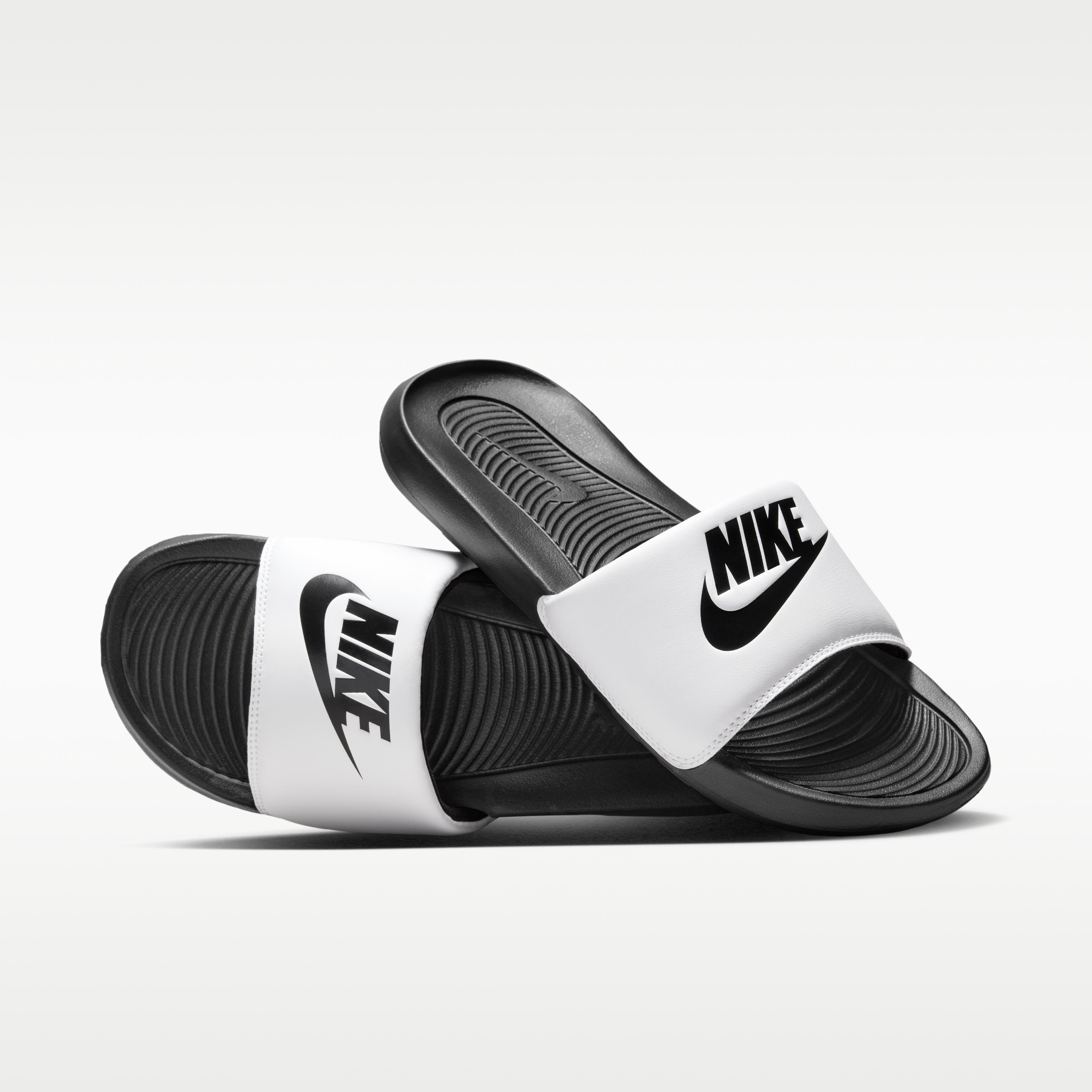 Nike Victori One Slide White Black 38.5