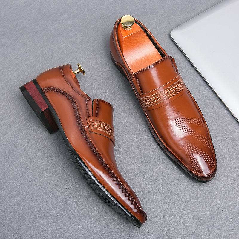Fashion Elegantes Men's Dress Shoes Business Oxford Shoes Classic Leather Male Loafers Handmade Formal Derby Shoes Soft Driving Footwear