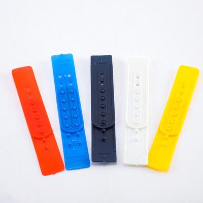 Plastic Double-Row Seven-Hole Hat Adjustment Buckle