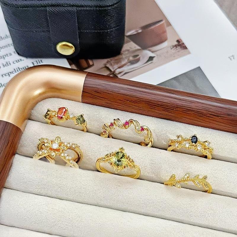Medieval Vintage Retro Stacked Colored Zircon Temperament Ring Female Niche Design Sense Light Luxury Colored Treasure Ring