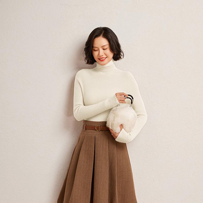 Lekasha Women's Autumn/Winter Striped Cashmere Knit Sweater.