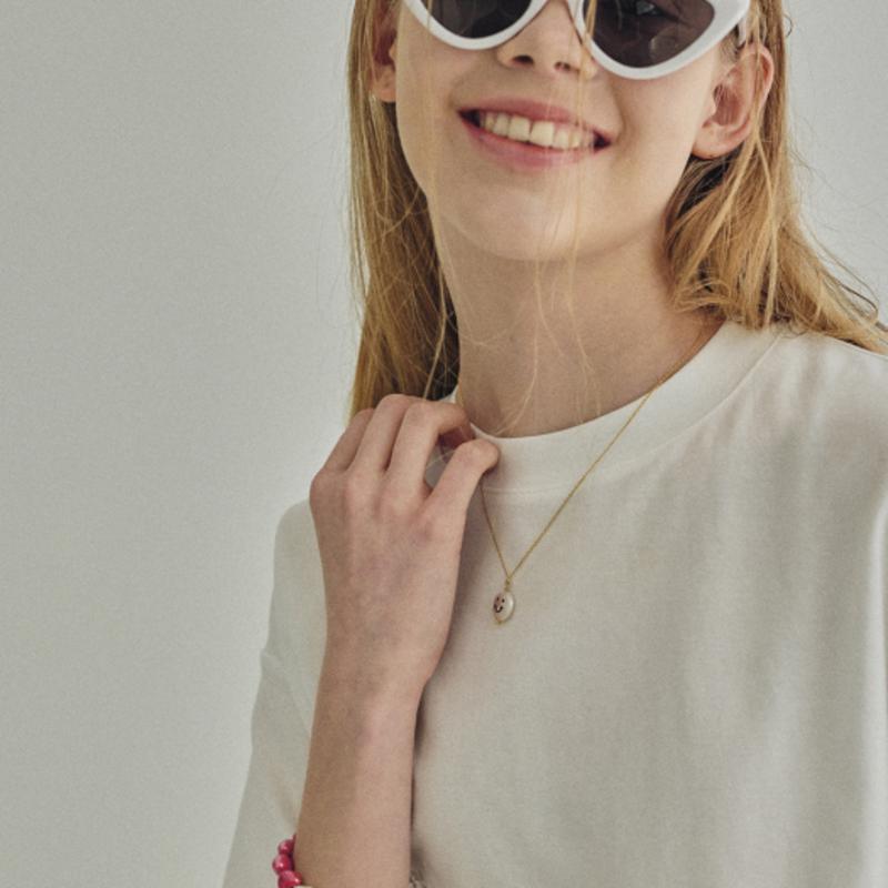 

Modern Everyday Love Pearl Bracelet Free