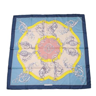 Accessoires – Schals & Tücher