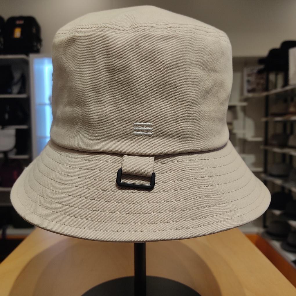 Capten (Authentic) Black Reclusive Signature Bucket Hat BKD2UGC013