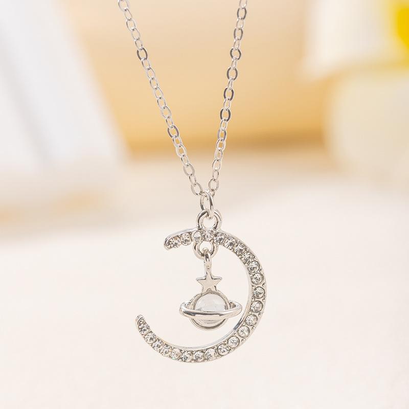 New Accessories Versatile Diamond Butterfly Pendant Ladies Alloy Rabbit Necklace Necklace