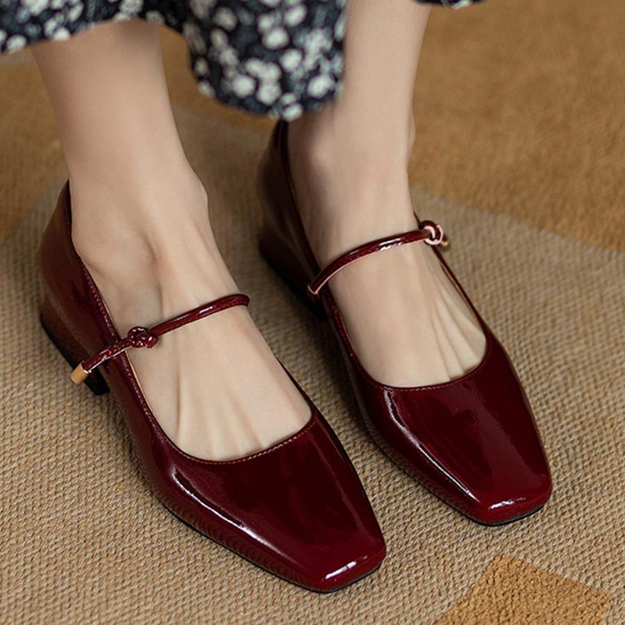 Spring red patent leather square head light mouth thick low heel retro word with Mary Jane single shoes