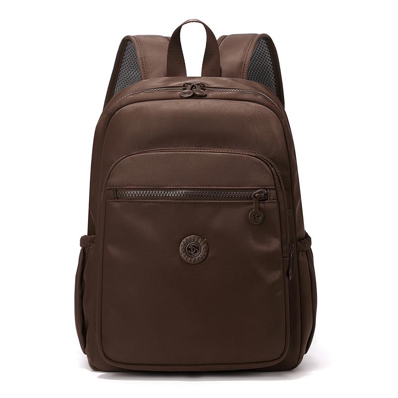 Zaino in Nylon da Donna Leggero e Idrorepellente - Grande Capacità per Viaggi e Uso Versatile.