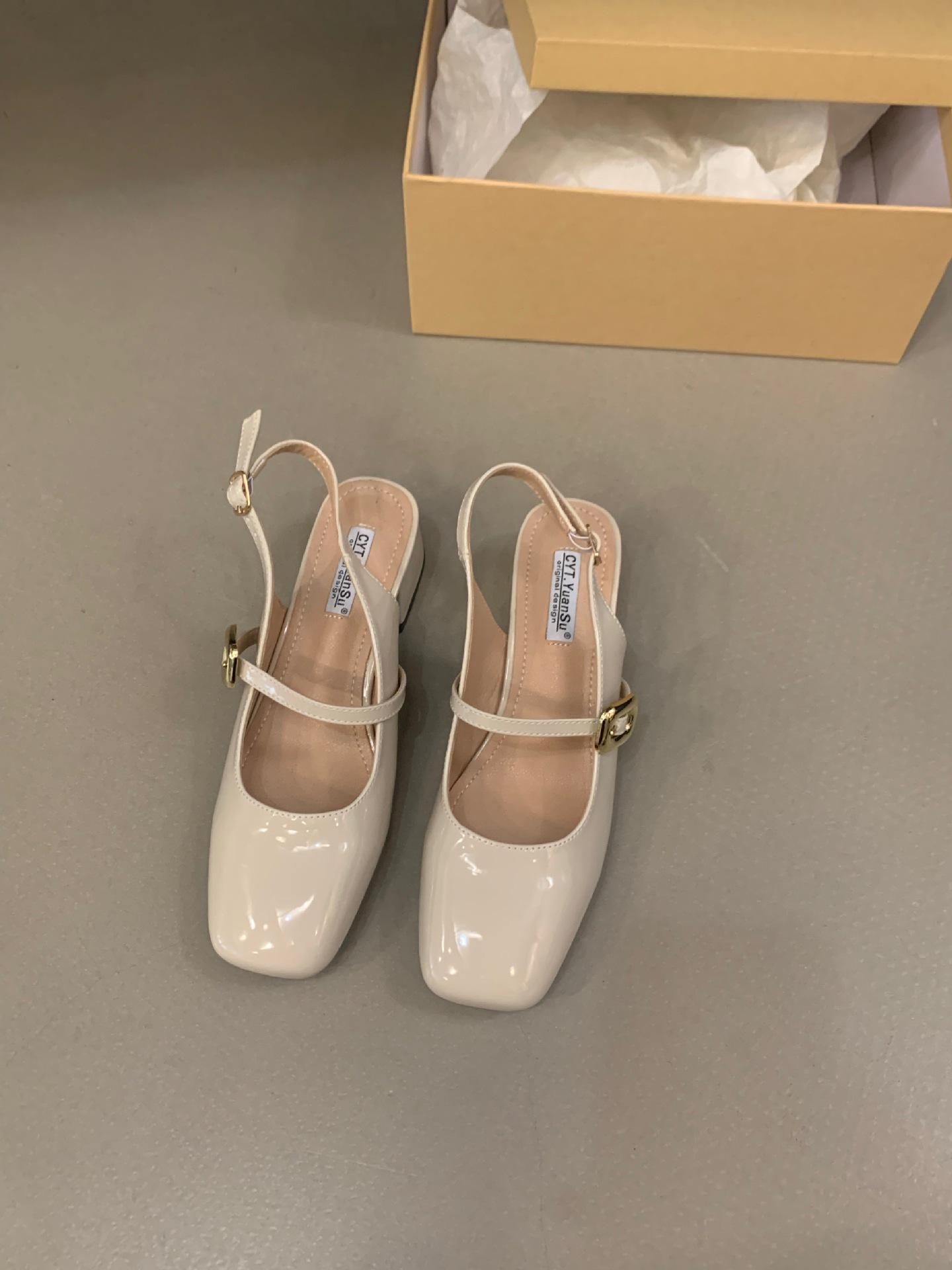 

Французские красные туфли-сандалии с квадратным носом на среднем высоком каблуке, серебристые туфли-лодочки Мэри Джейн, новинка лета 2025 40 абрикосовый