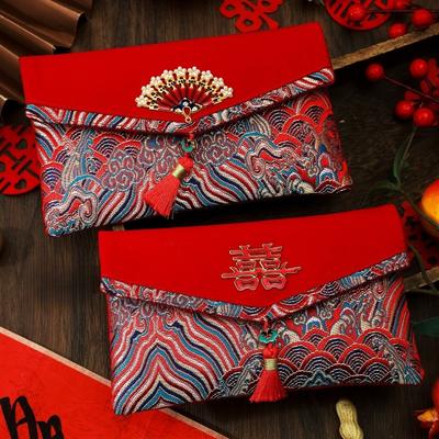 Chinesisches Neujahr Brokat Rote Umschläge Segensworte Stickerei Glücksbringer Rote Taschen Knopf Beste Wünsche Hongbao Mondneujahr