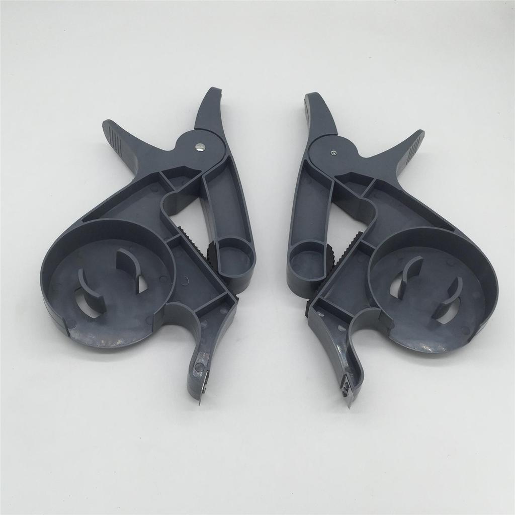 Christmas Wrapping Paper Clamps Gift Wrapping Paper Cutter Tape Dispenser Paper Cutter for Fixing Gift Wrapping Rolls 1pcs Random Direction