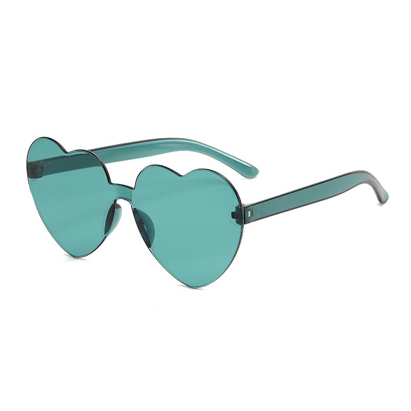 Trendy Heart Sunglasses for Kids: European & American Style, Perfect for Parties & TikTok