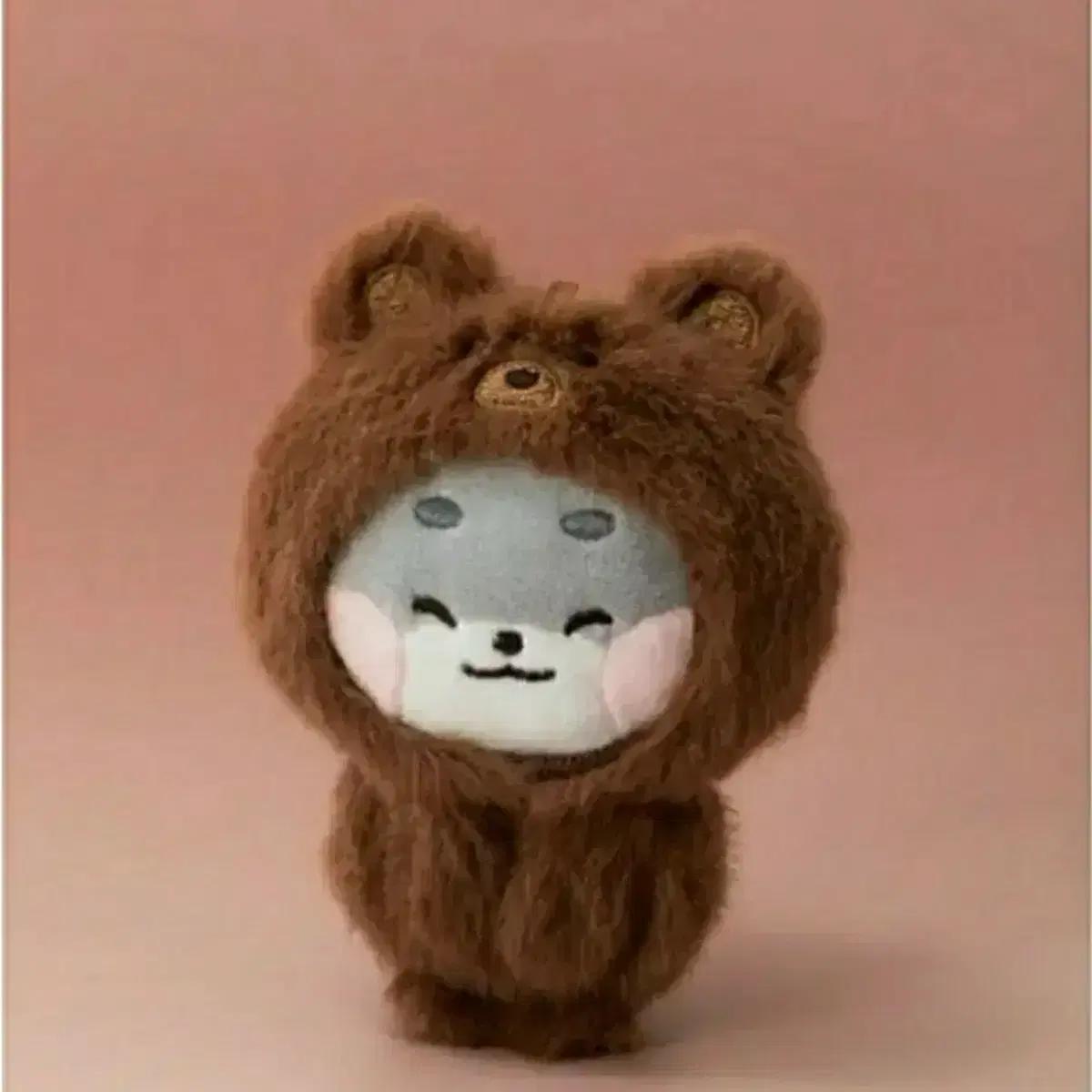 

ZEROBASEONE Zebe One Gurney Magnetic Doll Holder for Sale Used