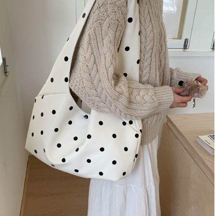Koreanischer Retro-Schulter-Tote mit Polka Dots: Groß, Modisch, Vielseitig, Schlichtes Design