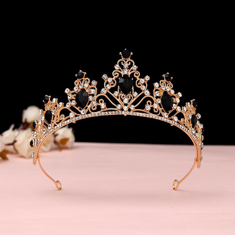 Новые разноцветные свадебные короны — фото 13