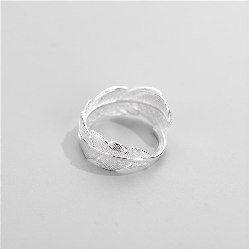 Hot Sale Atmosphere Personality BFCLUB  Silver Color Jewelry High-quality Feather Female Leaf Simple Opening Rings