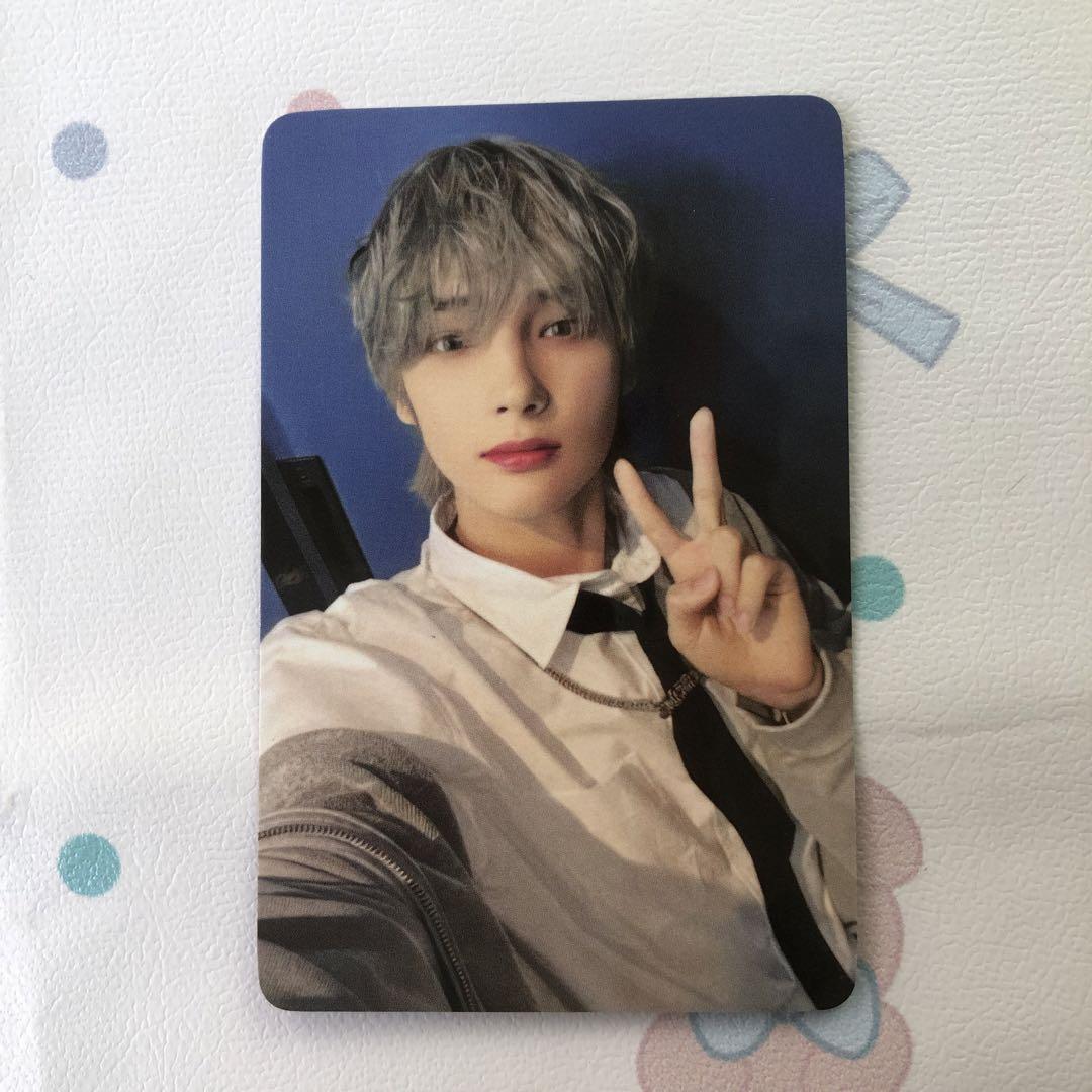 

[USED] TXT Kpop Nara US Exclusive Trading Card Hueningkai