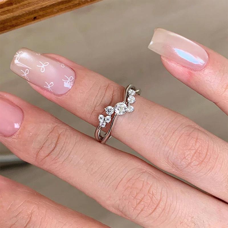 Exquisite Floral Rhinestone Ring: 2026 High-End Luxury, Versatile and Chic Women s Jewelry