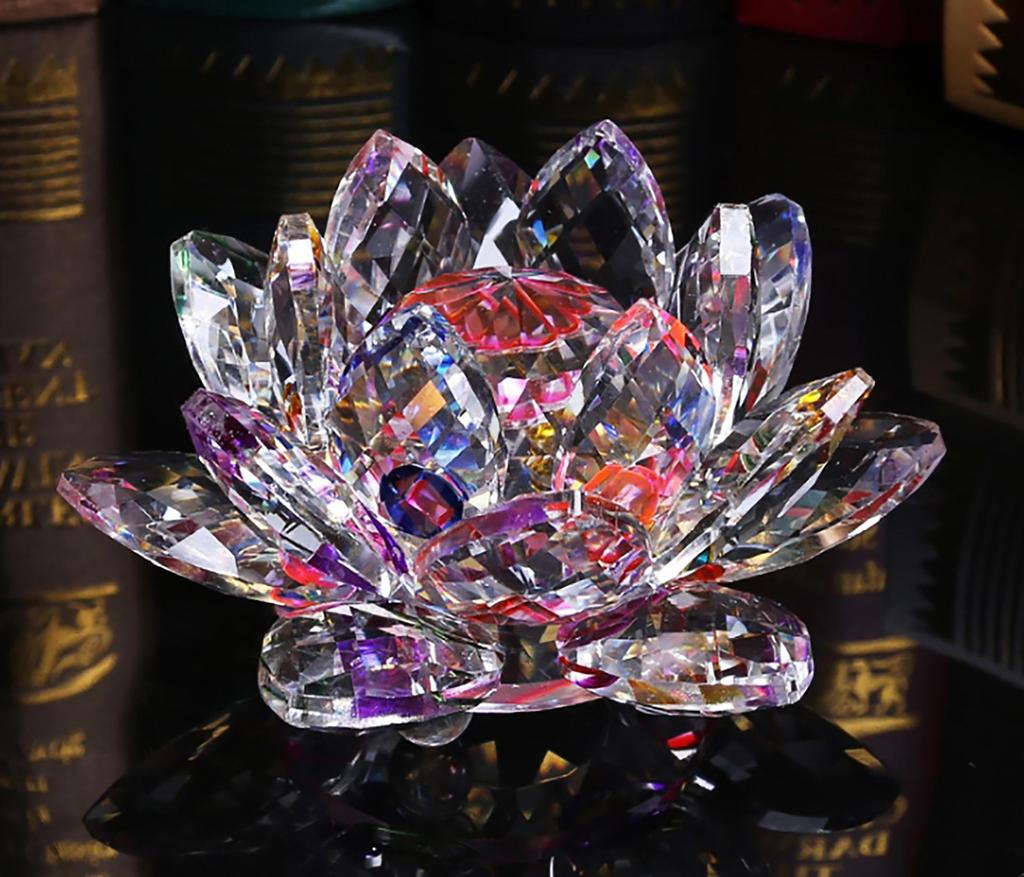 Křišťálový lotosový svícen - dekorativní buddhistická ozdoba na stůl