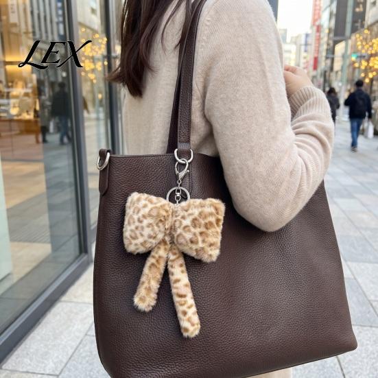 Cute Bag Accessories Leopard Print Plush Bow Keychain, Fluffy Bowknot Charm Key Holder with Lobster Clasp, Women Girls Handbag Decorative Accessory