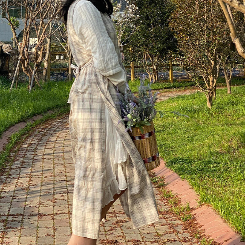 

Melan Tartan Cotton Jang Geum One-Piece Apron - Beige Basic design (no pockets)