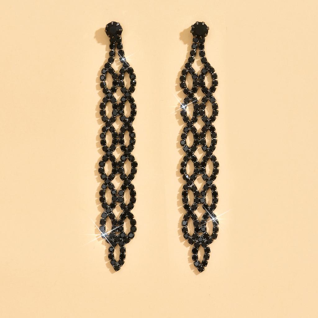 2 modische Damen-Ohrringe mit Strass-Hohlmuster, klassischer, leichter Luxus-Stil, hochwertige Ohr-Accessoires