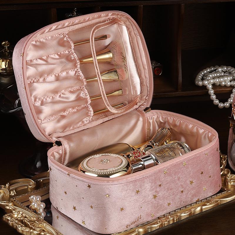 

2025 Women s Large Capacity Velvet Cosmetic Bag - Portable, Stylish, Luxurious
