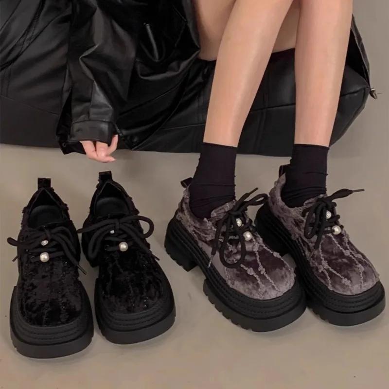 Fashion With Medium Heels Loafers Platform Ladies Pumps Women's Shoes Round Toe Discount Vacation Luxury Brand Elegant Dress on Sale Y2k
