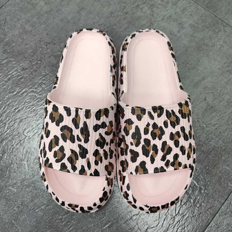 

Fashion outer wear leopard print slippers trendy Korean version personalized one-word drag outdoor sandals women s thick-bottomed bathroom non-slip 36-37