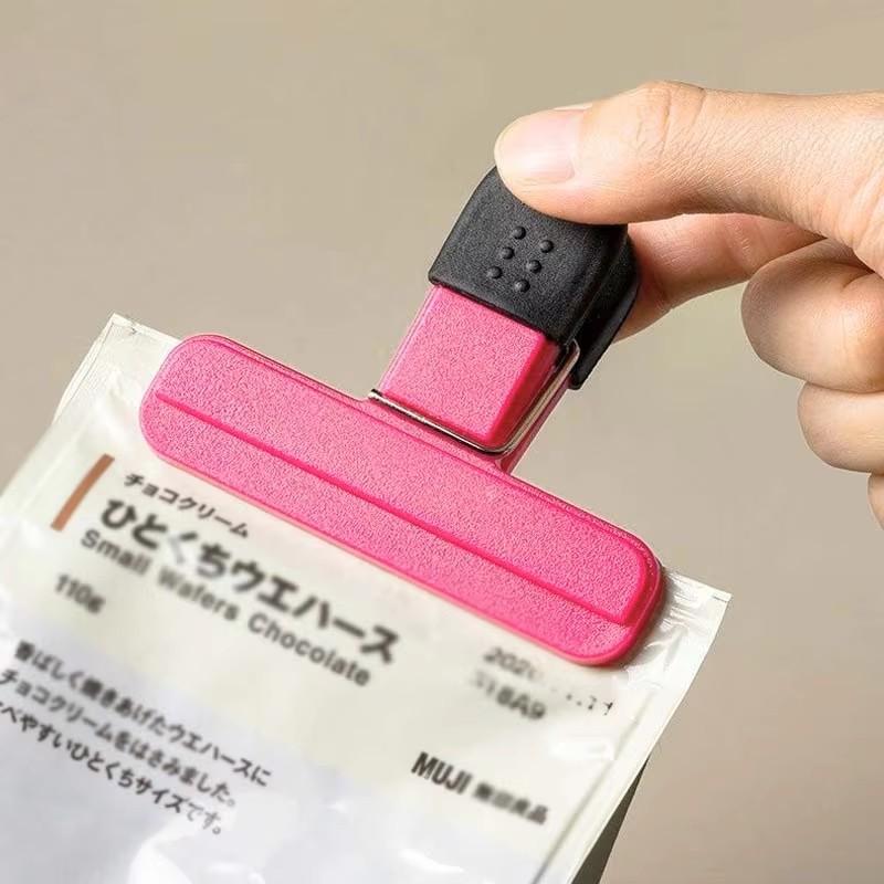 1/3pcs Portable Silicone Food Bag Clips – Kitchen Storage & Travel Essential for Sealing Snacks, Coffee, and Pet Food