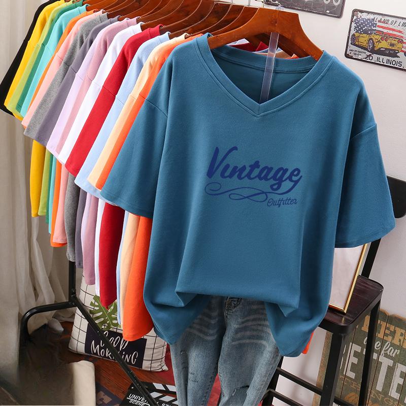 Dámské tričko s krátkým rukávem, Velká velikost, Volné a zeštíhlující, Potištěný top s výstřihem do V