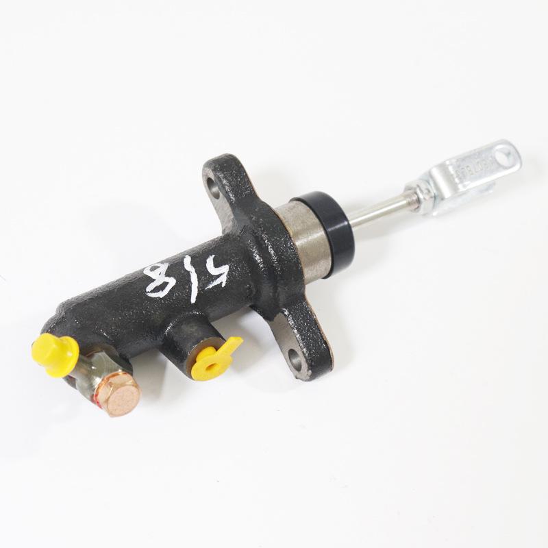 JMC Yuhu/Yusheng N350/N351/S350 Clutch Master Cylinder 9P2-7A543BA (Gasoline)