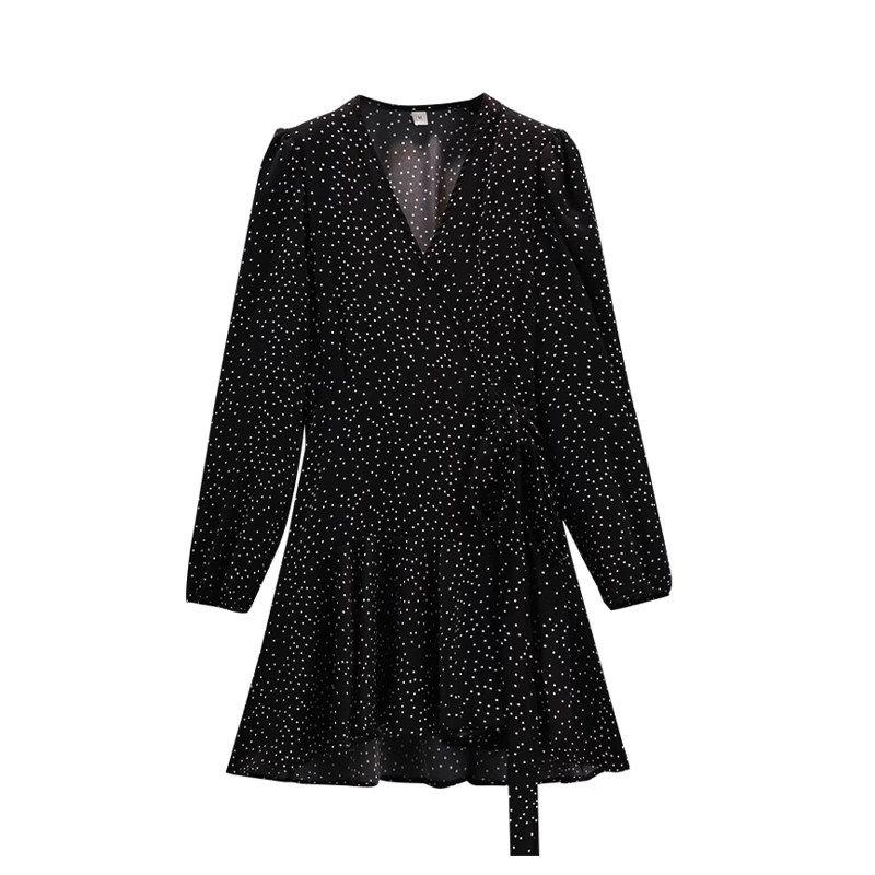 

Cara Club Plus-Size Floral Dress for Women, Spring Season, Stylish and Youthful Polka Dot Little Black Dress for Chubby Girls Black L
