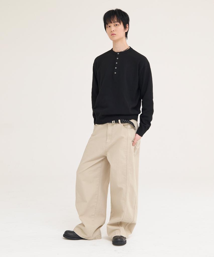 Akesi Andy Soft Henley Neck Knit_Black