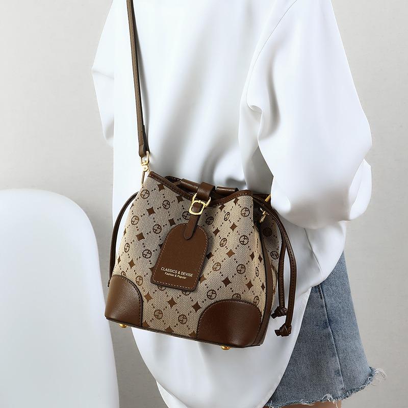 Bags Women's Autumn and Winter New Bucket Bags Crossbody Women's Bags Premium Texture Niche Shoulder Bags Luggage