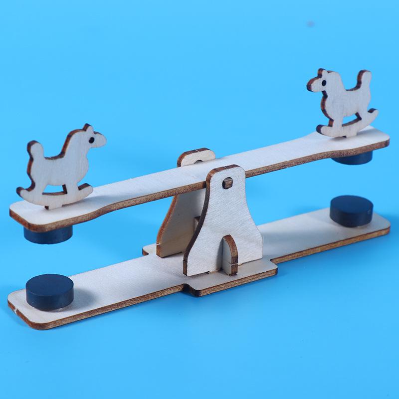 Magnetic Seesaw Science Kit for Kindergarten and Primary School