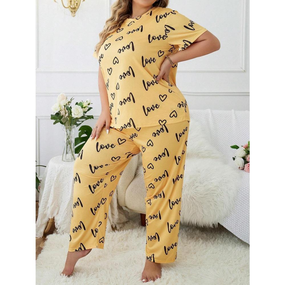 Plus Size 3XL 4XL 5XL Sleepwear Heart Letters Print 2 PCS Pajama Set Women's Casual Short-Sleeve Top and Pants Loungewear