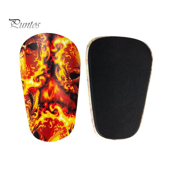 

1 пара футбольных щитков для защиты ног от спорта на открытом воздухе, легкая набивка из вспененного ЭВА, щитки для тренировок по футболу для подростков красный/оранжевый