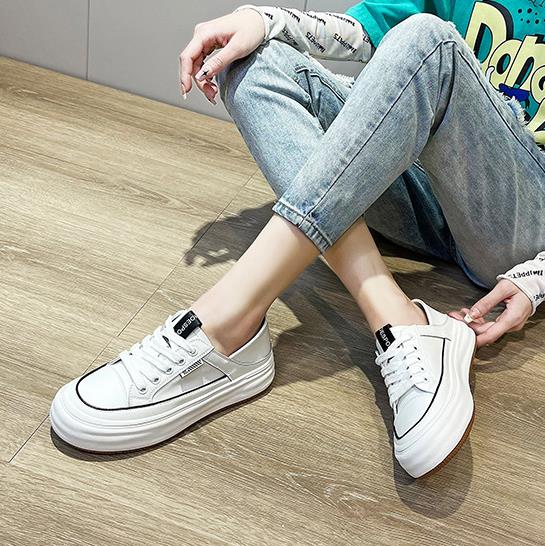 Fashion 4CM Genuine Leather Spell Color Fashion Casual Sneakers 2025 Popular Comfortable Flat Thick Sole Women Sneakers Trend Shoes