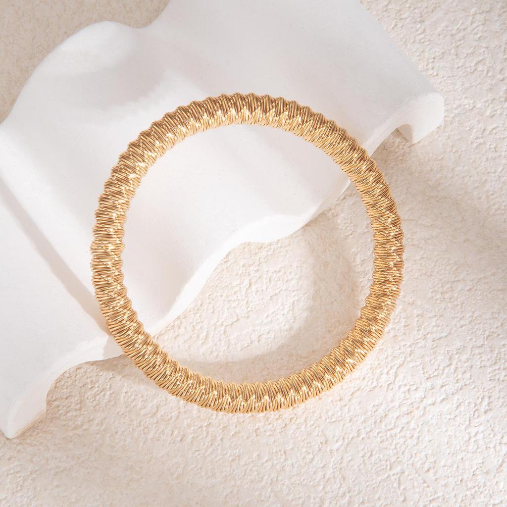 European & American High-End Gold Wire Multi-Layer Bracelet Necklace.