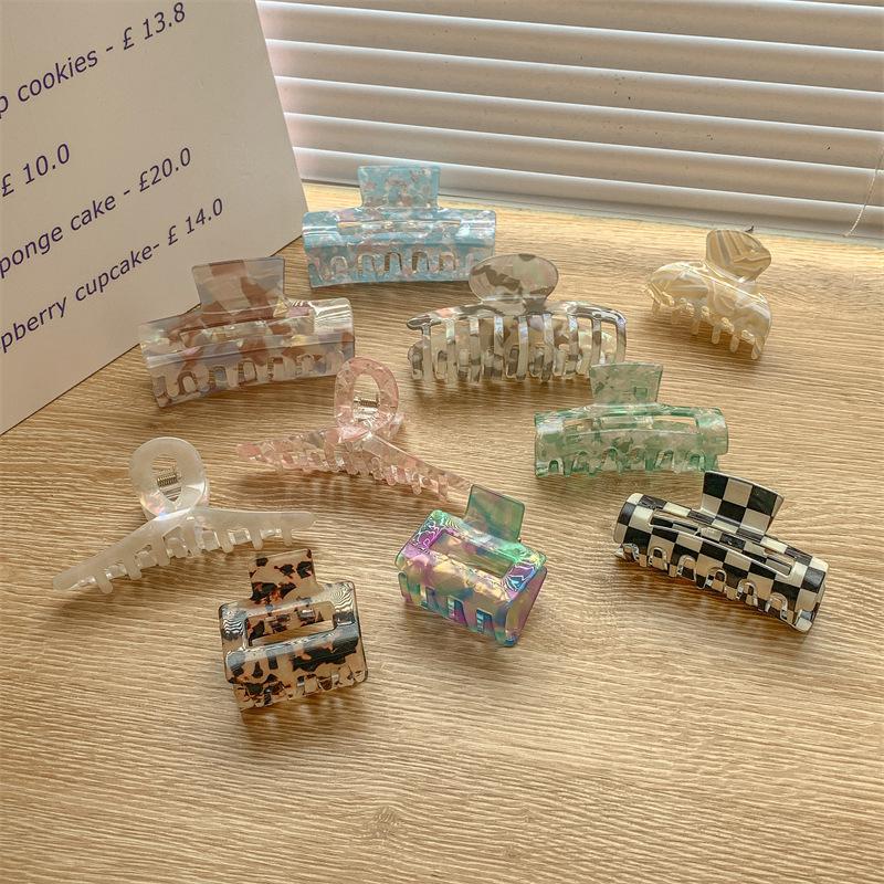 Korean Imitation Acetate High-End Shark Hair Clip - Elegant Hair Accessory for Stylish Looks