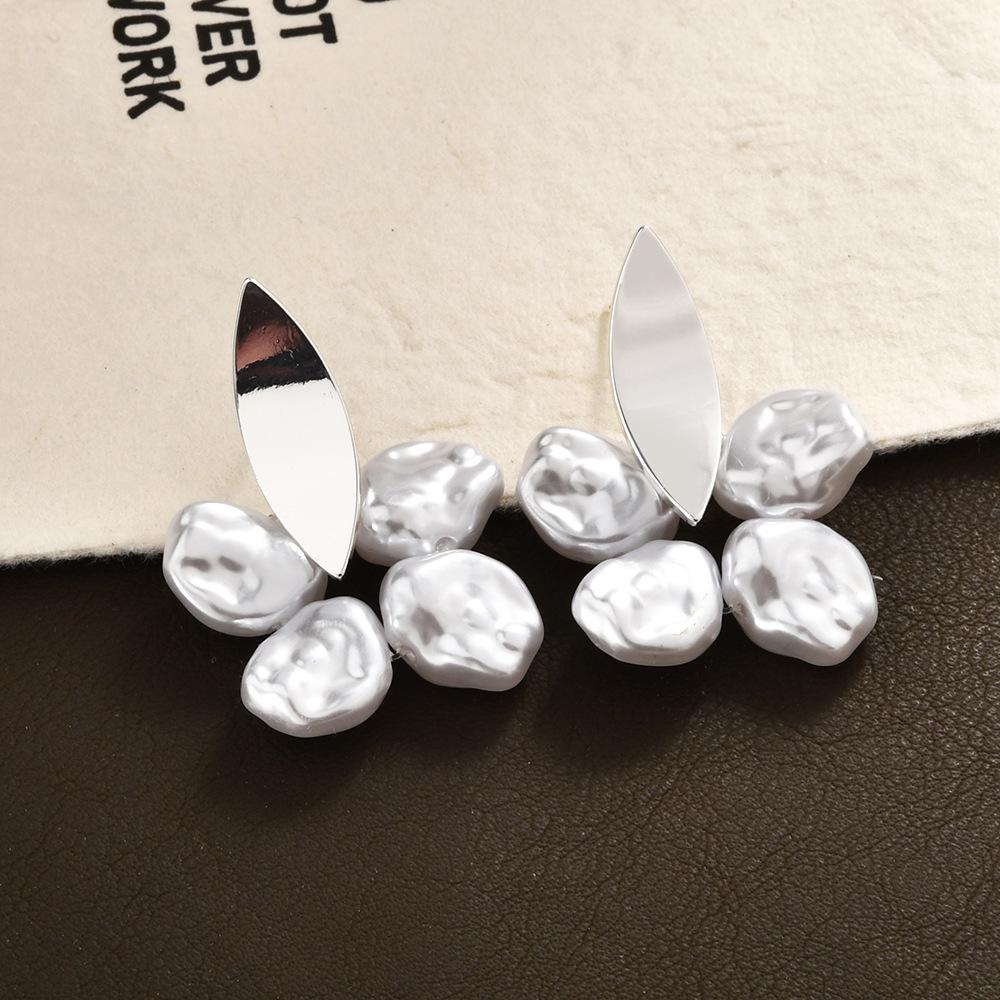 

Элегантные серьги-капли с цветком из барочного жемчуга, изящные модные серьги-пусеты уникального дизайна