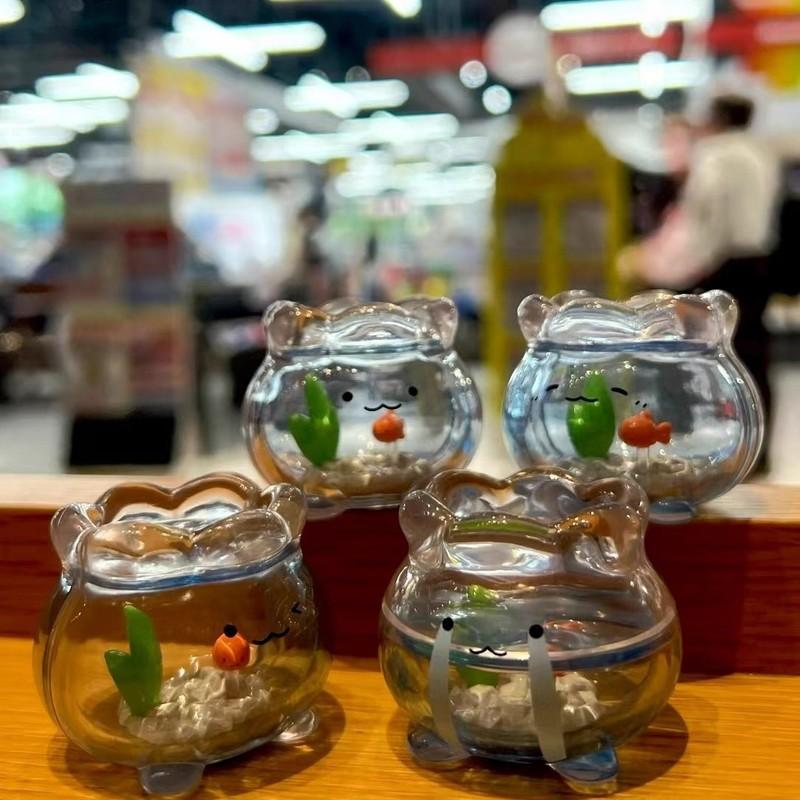 New Product In Stock Transparent Mini Transparent Goldfish Tank Jun Expression Blind Box Desktop Decoration Cute Holiday Gift