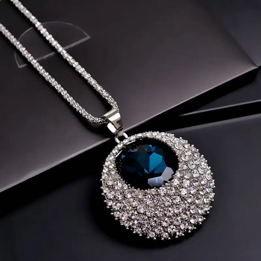 Minimalist Style Long Chain Necklace Luxury Blue Round Pendant Necklace  Autumn Winter