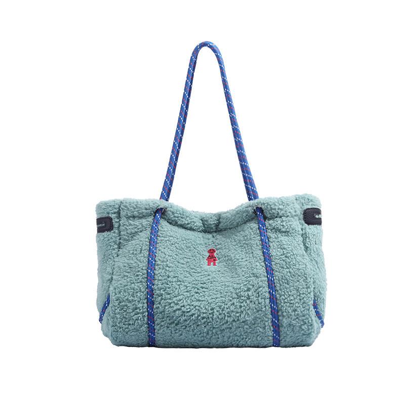 2024 New Fluffy Bag Casual Versatile Cute Large Capacity Tote Bag Student Class Handheld Plush Shoulder Bag