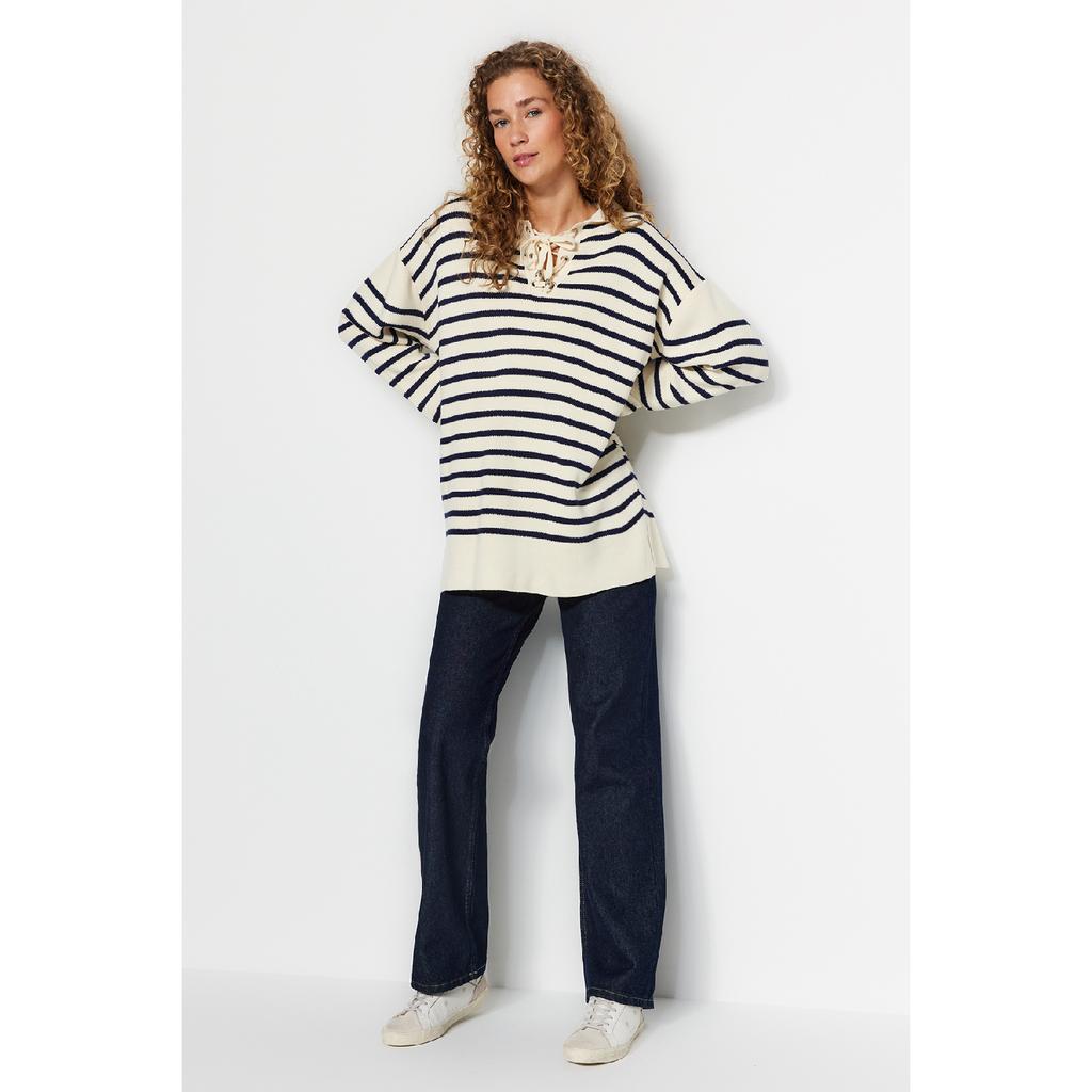 Marineblauer bequemer gestreifter Strickpullover Tctaw24ak00172