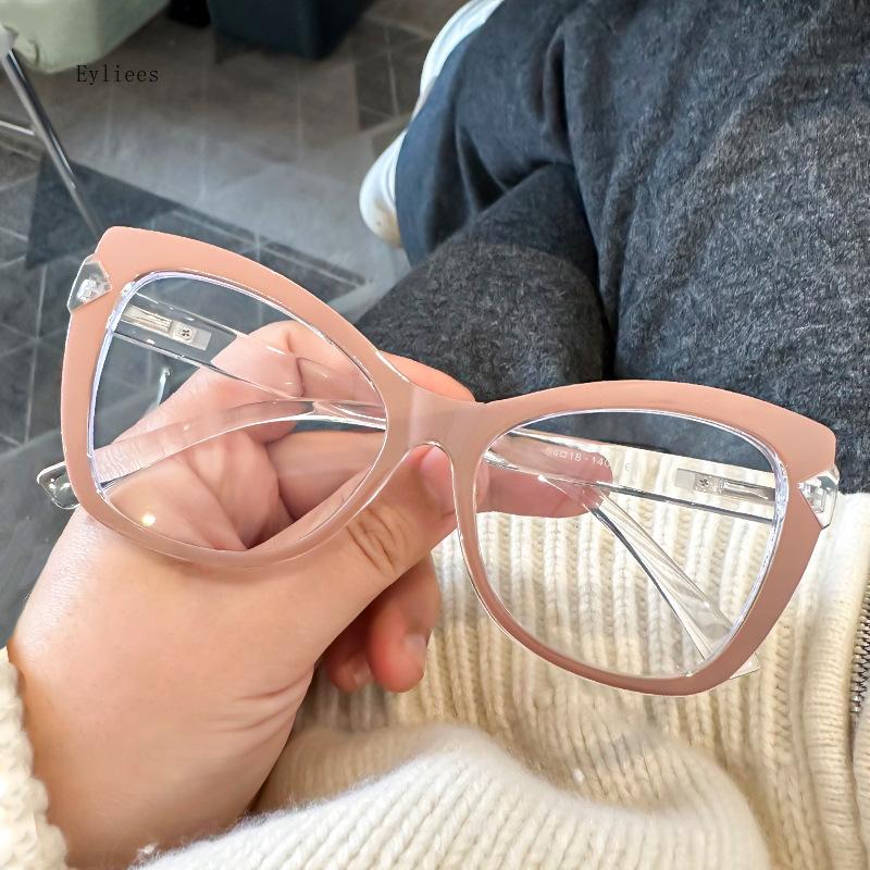 

Latest Color Contrasting Reading Glasses Cat Eye Elderly Glasses Plain Lens Anti Blue Light Presbyopia Eyeglasses gafas 0