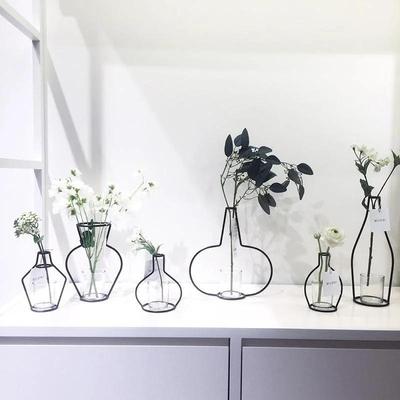Abstrakte Schwarze Linien Minimalistische Abstrakte Eisenvase Trockenblumenvase Ständer Nordische Blumendekorationen Heimparty Dekoration Vase