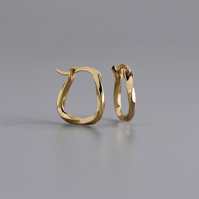 Trendy Personality 925 Sterling Silver Geometric Hoop Earrings Gold Plated Twist Hoop Jewelry for Weddings Parties and Gifts